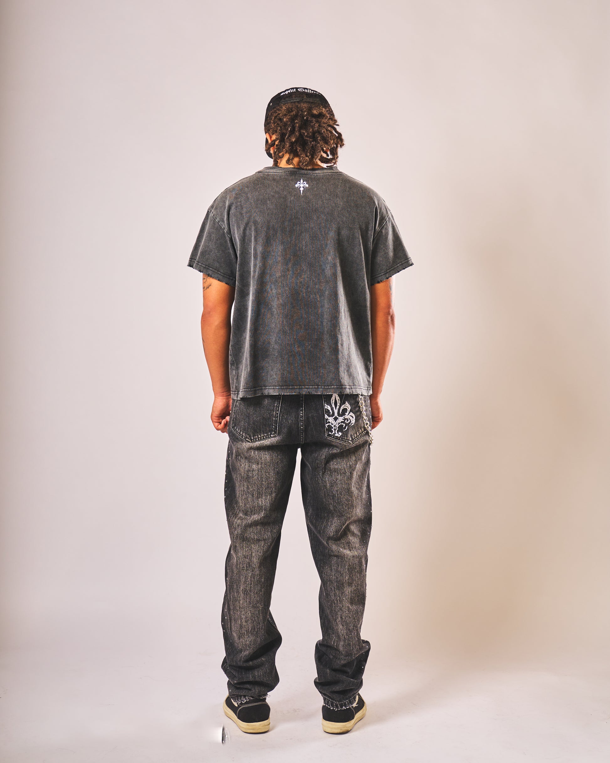 Sainted 1OF1 faded grey t-shirt by Saint Galleria — view 3
