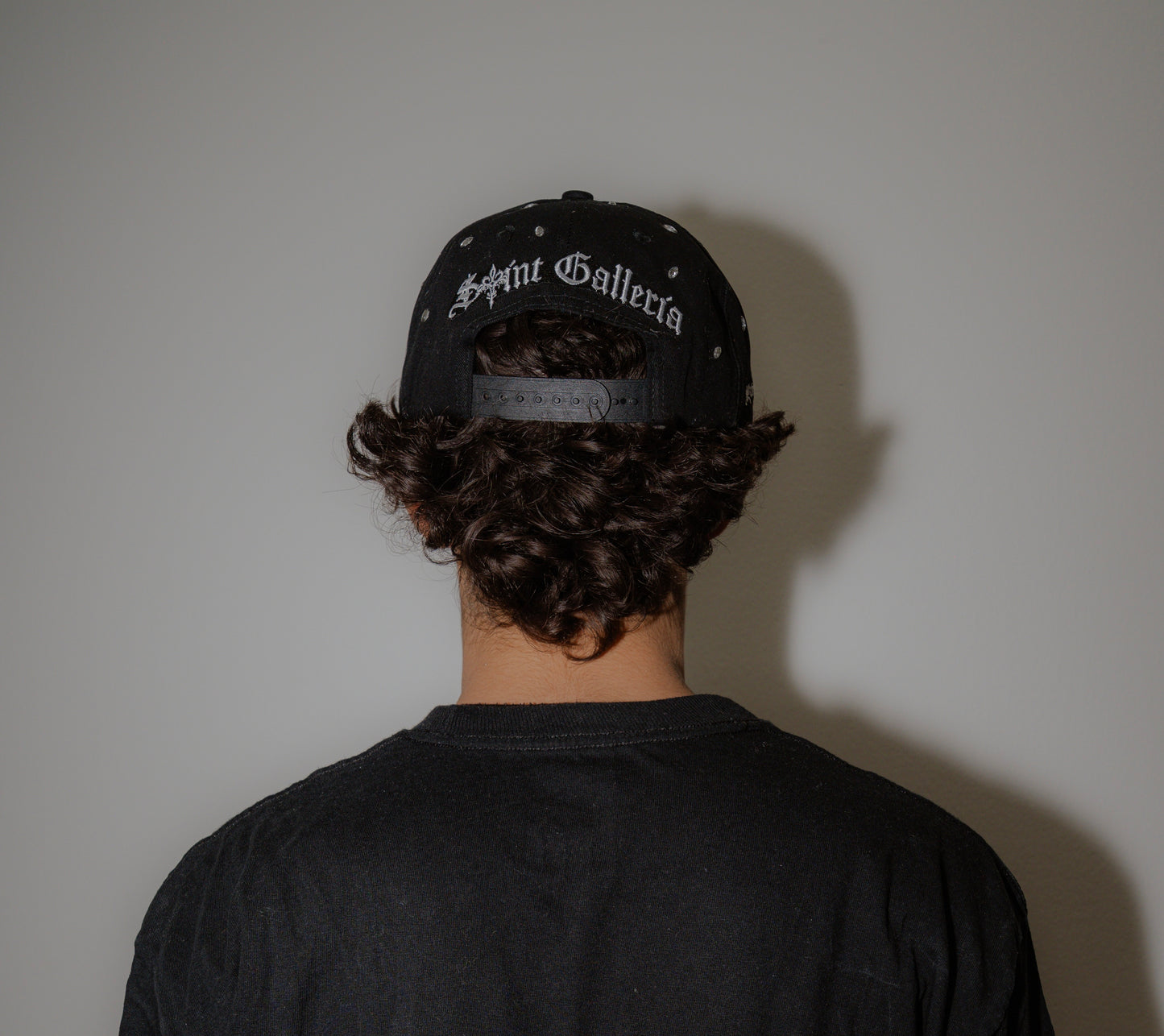 SAINTED JEWEL FITTED