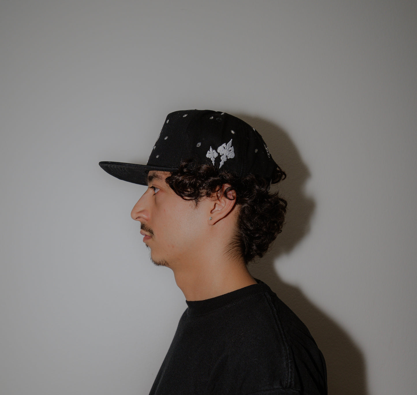 SAINTED JEWEL FITTED